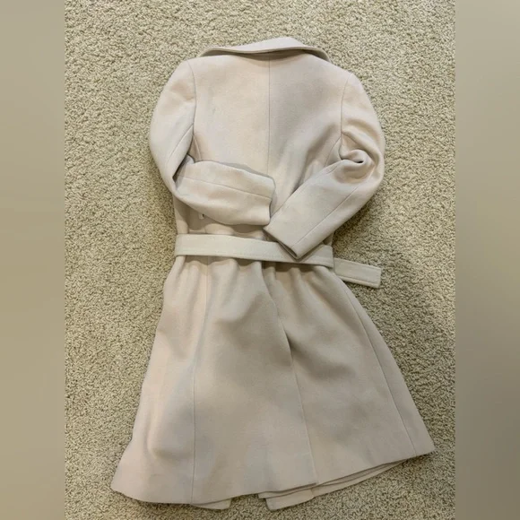 Vintage cream cashmere belted coat size small - Picture 2 of 7